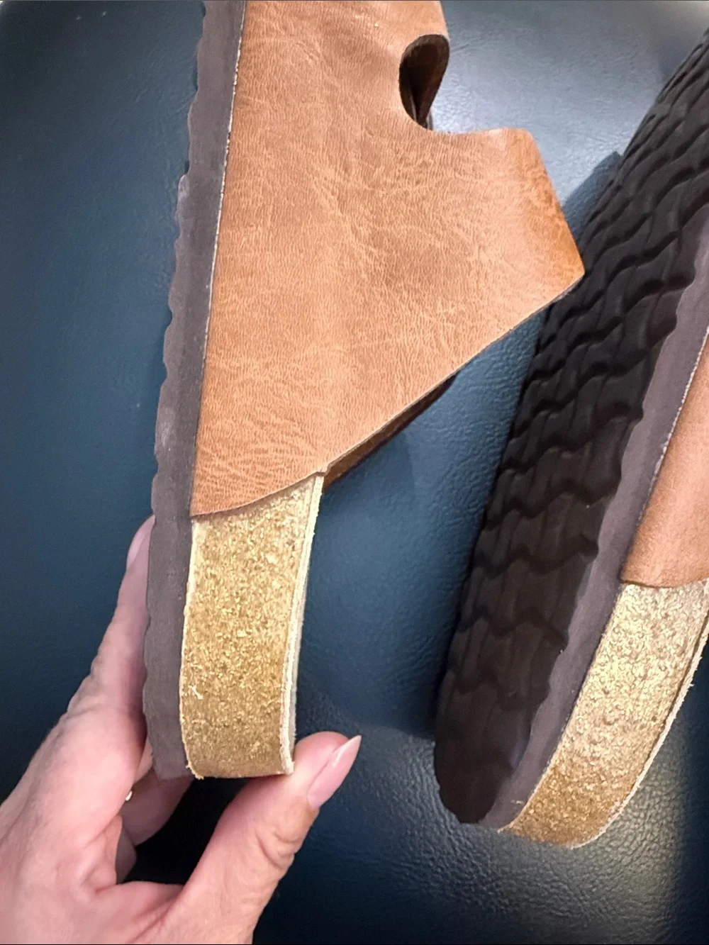Cushionaire leather Double-Buckle Slide Sandals - Picture 4 of 10